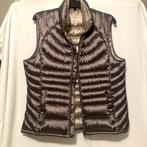 Bernardo Goose Womens Down Vest Size L